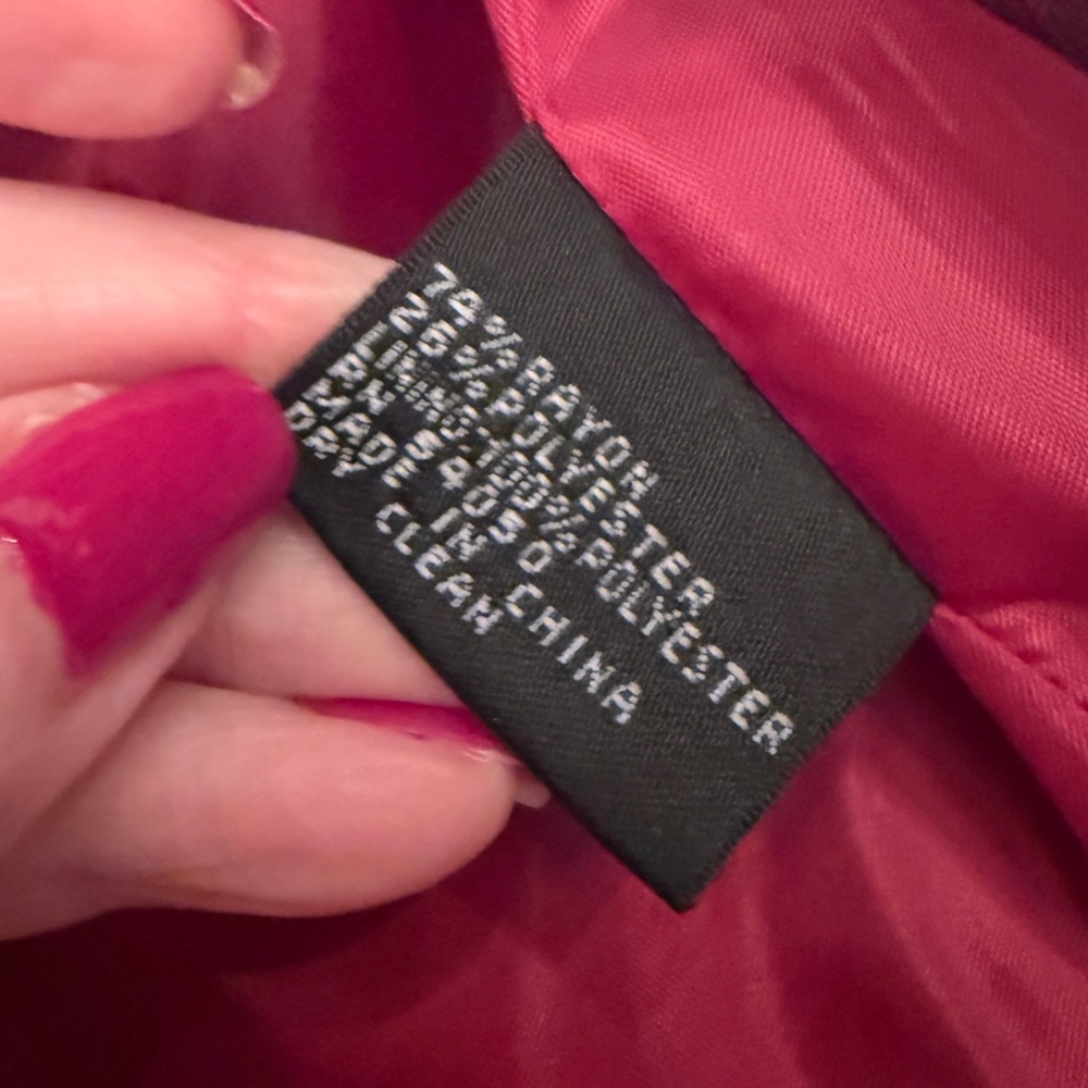 Anne Klein Burgundy & Black Jacquard Brocade Coat – Size 6 - Picture 12 of 15